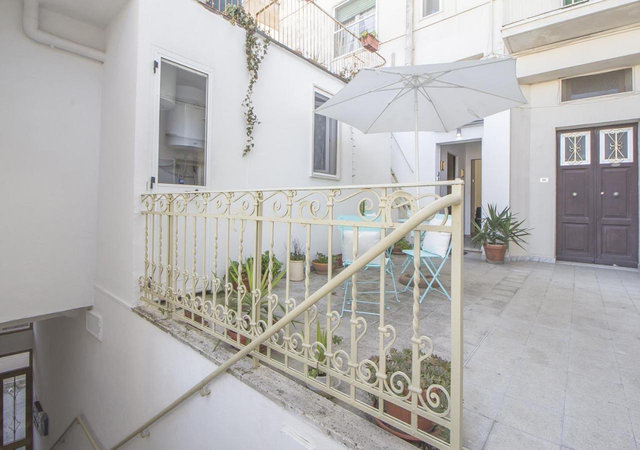 Residenza Matera Centro Con Parcheggio E Self Check-In Exterior foto